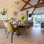 1 Bed In Richmond Oc-88588 * Easby