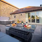 1 Bed in Richmond 88588 Ferienhaus