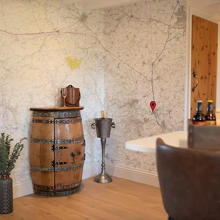 1 Bed In Richmond 88588